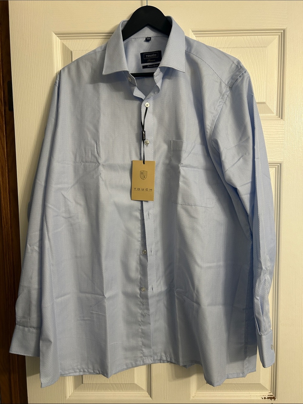 TOUCH Light Blue Men's Dress Shirt - Classic Point Collar